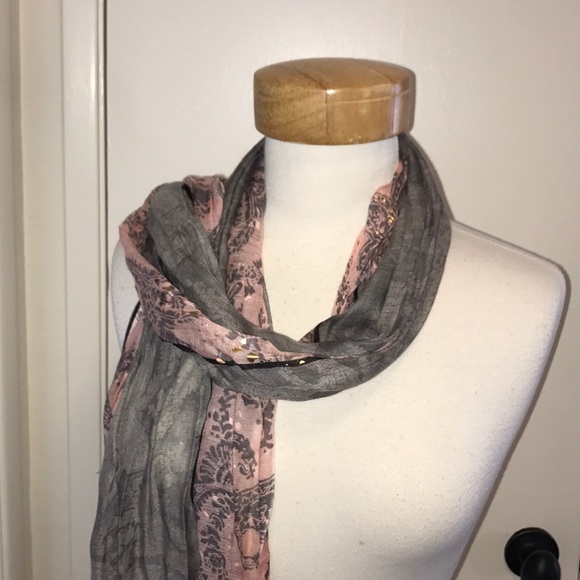 Gray pink lightweight scarf wrap by World Market - Picture 5 of 6